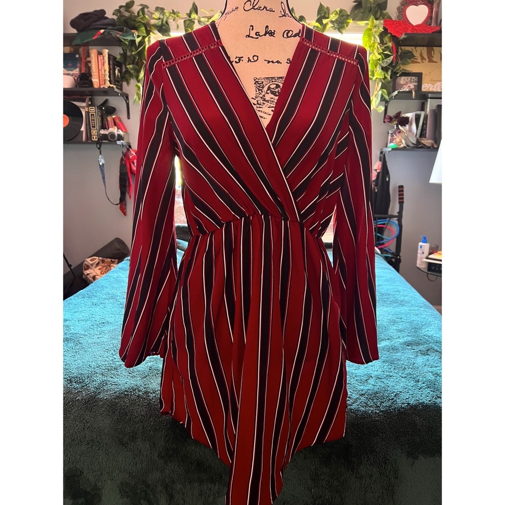 Long sleeve Dress with stripped pattern